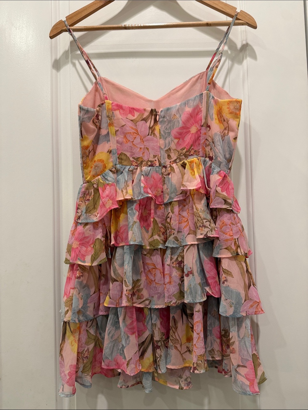 Olivaceous Pink Floral Tiered Ruffle Dress - Picture 4 of 10